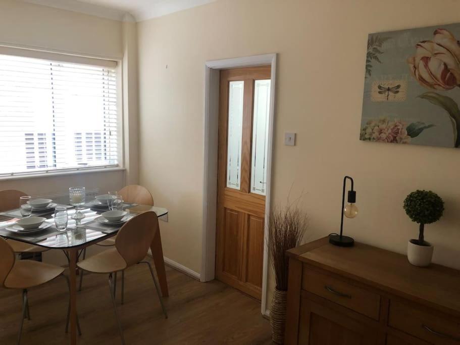 29 Comfort House 2 Bedroom Townhouse With Parking Scunthorpe Exteriér fotografie