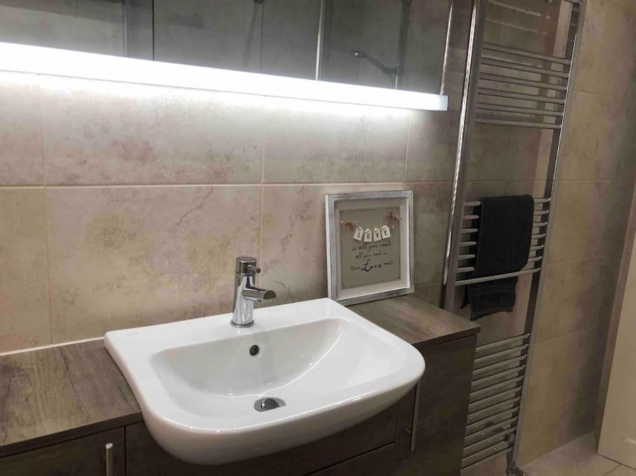 29 Comfort House 2 Bedroom Townhouse With Parking Scunthorpe Exteriér fotografie